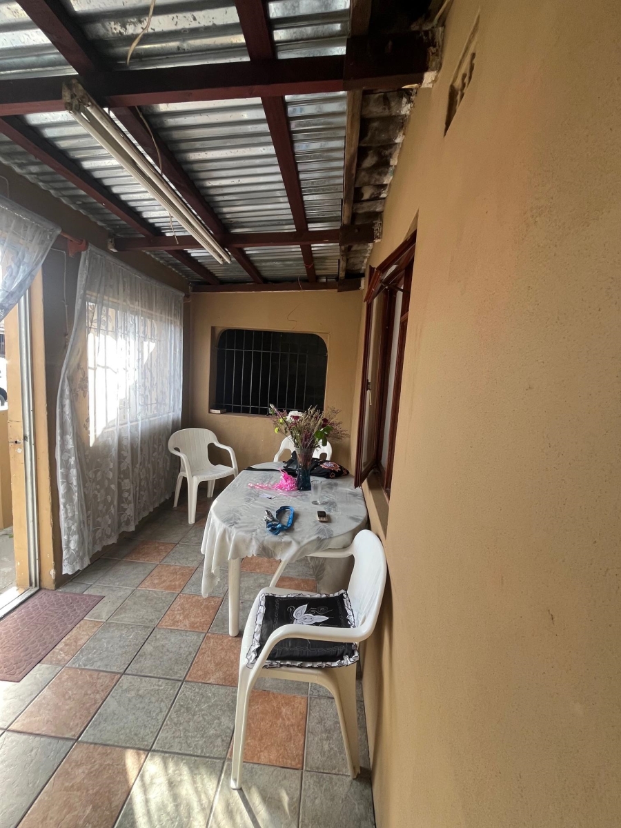 3 Bedroom Property for Sale in New Woodlands Western Cape